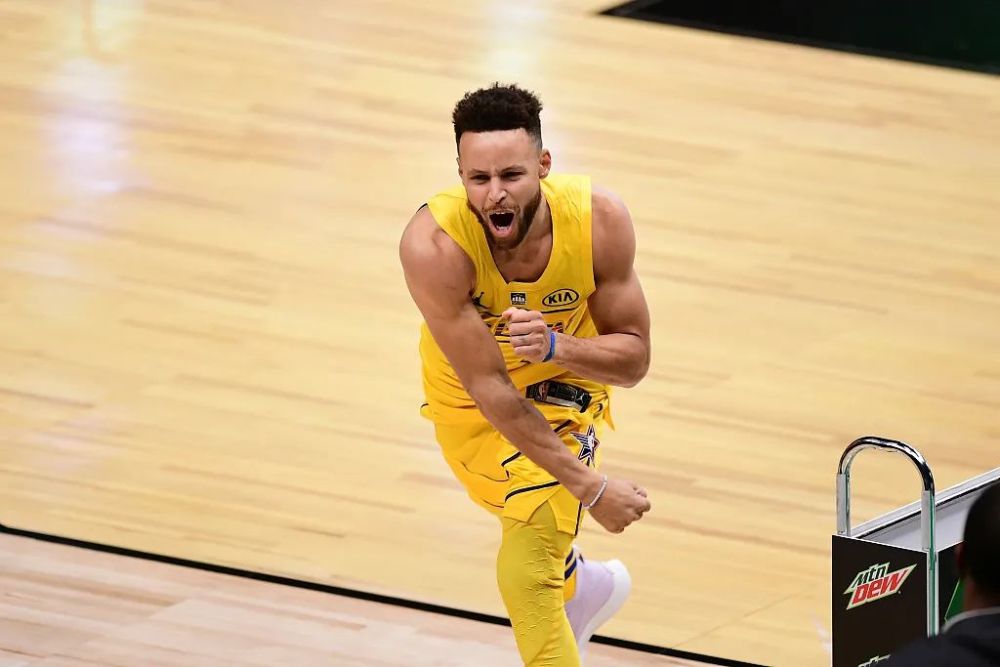  全明星周末欢乐多，技巧挑战赛趣味横生