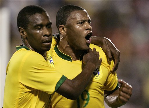 美洲杯决赛,阿根廷点球战胜巴西