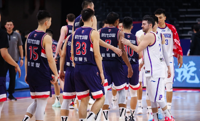  广州龙狮爆冷击败浙江东阳光引发热议